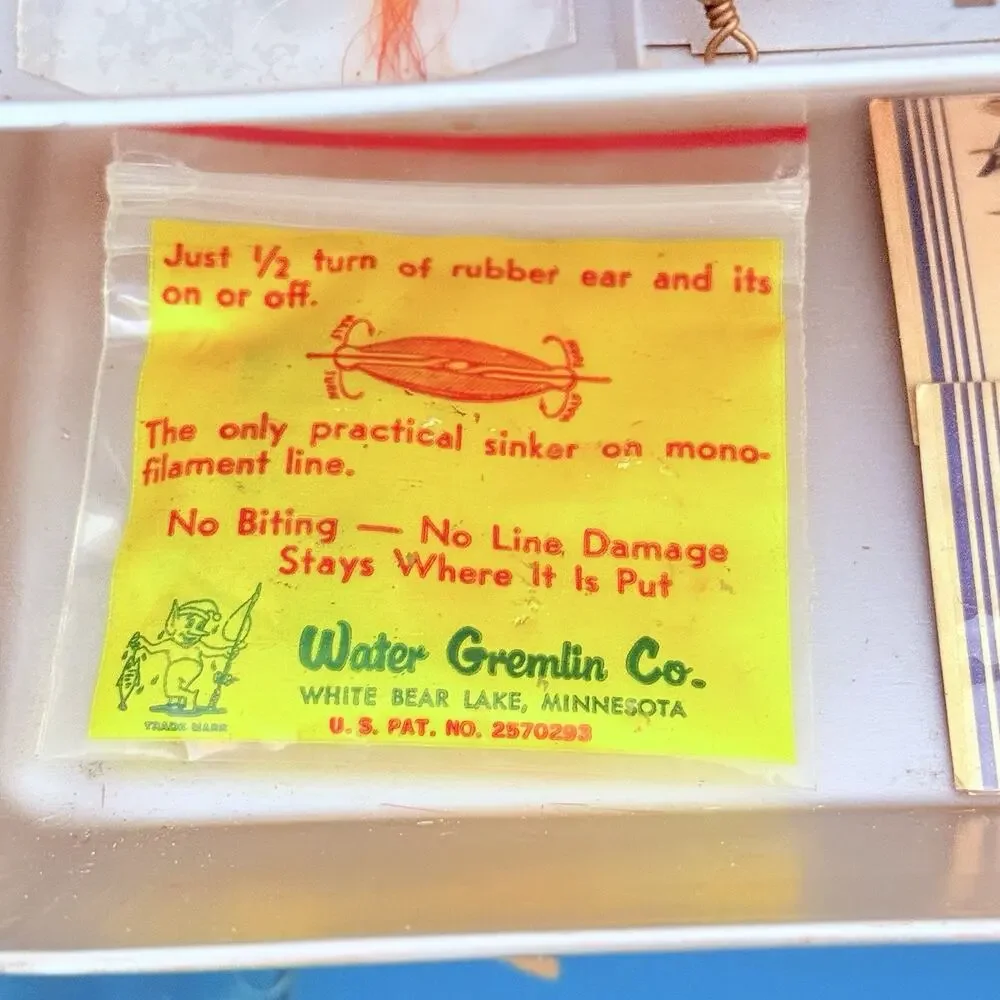Vintage Loc-Wel 1356 Blue Metal Tackle Box Liberty Steel Fishing Lures USA 13”